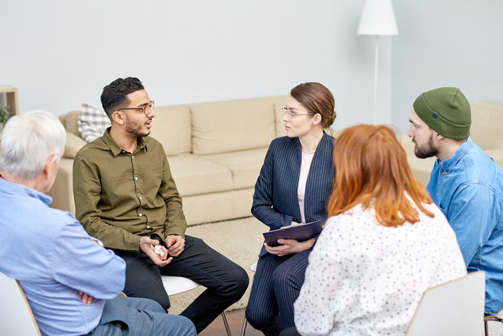 Prescription Drug Addiction Treatment in Marlborough, NH (2) Prescription Drug Addiction Treatment in Marlborough, NH | PHP | IOP | Trauma-Informed Care | Mountain View Retreat