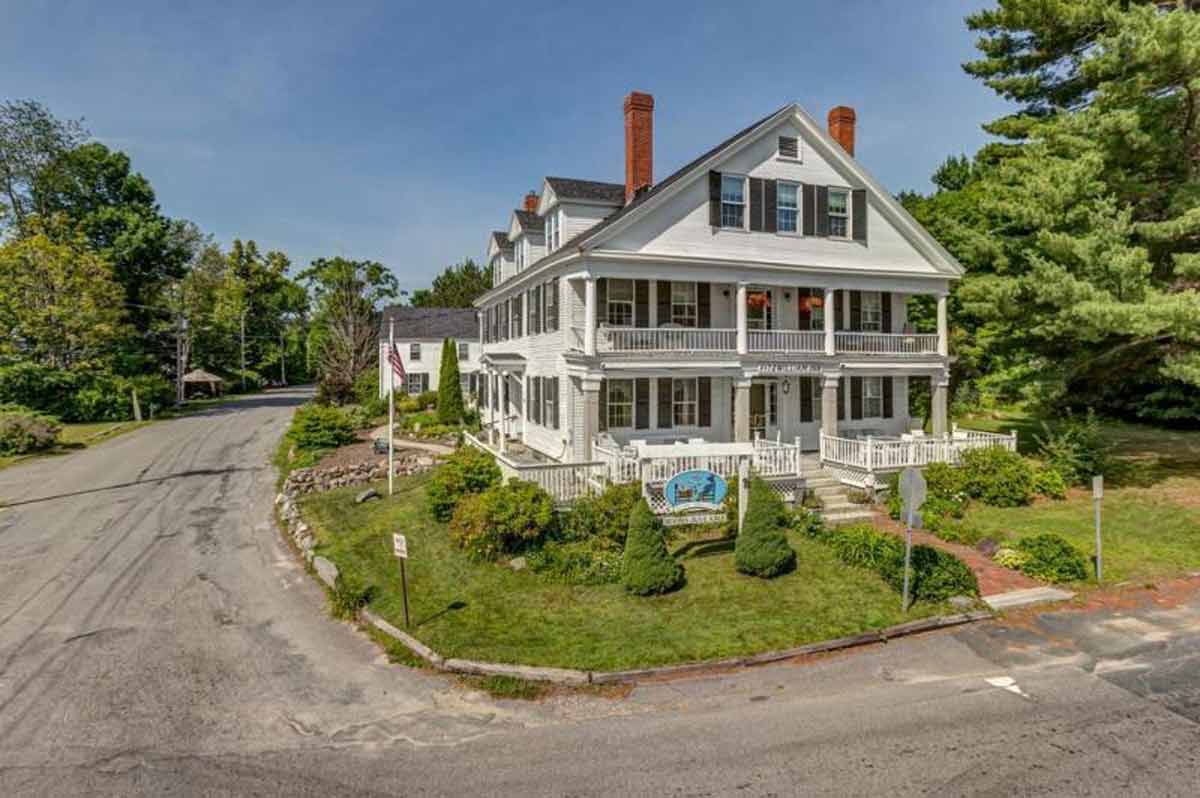 Home | Addiction Treatment in Marlborough, NH | PHP | IOP | Trauma-Informed Care | Mountain View Retreat